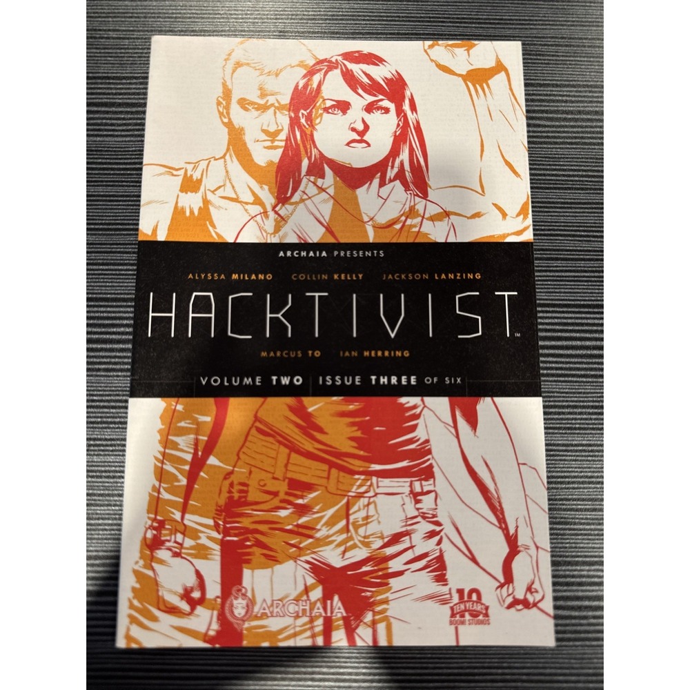 Hacktivist Vol 2 #3 2015 Archaia 1st Print Comic Book Alyssa Milano